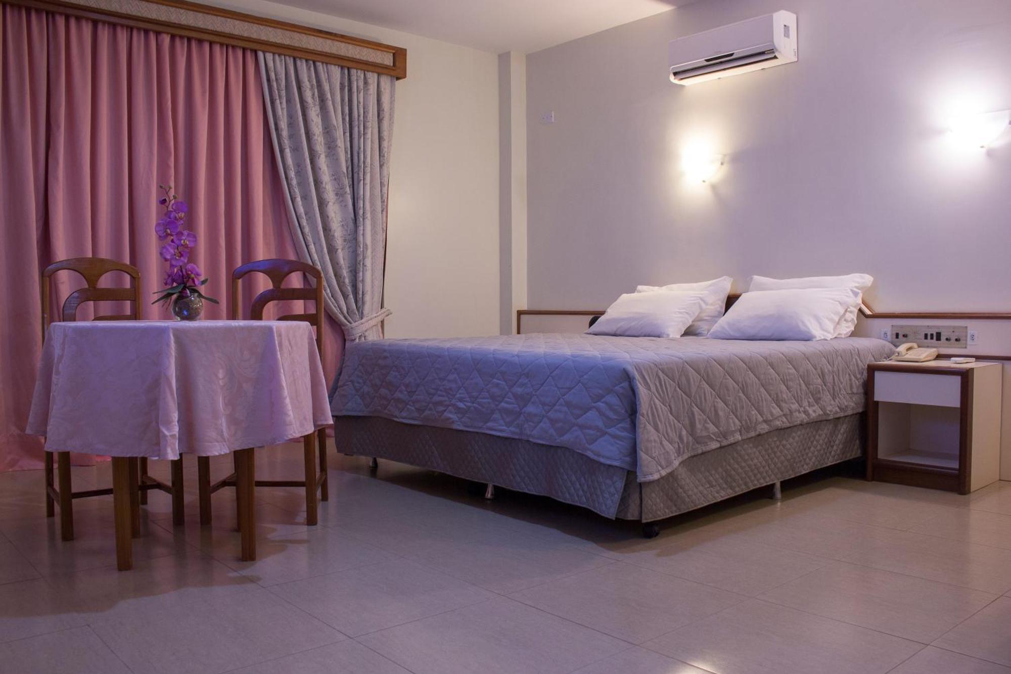 Praia Sol Hotel Santa Terezinha de Itaipu Kültér fotó